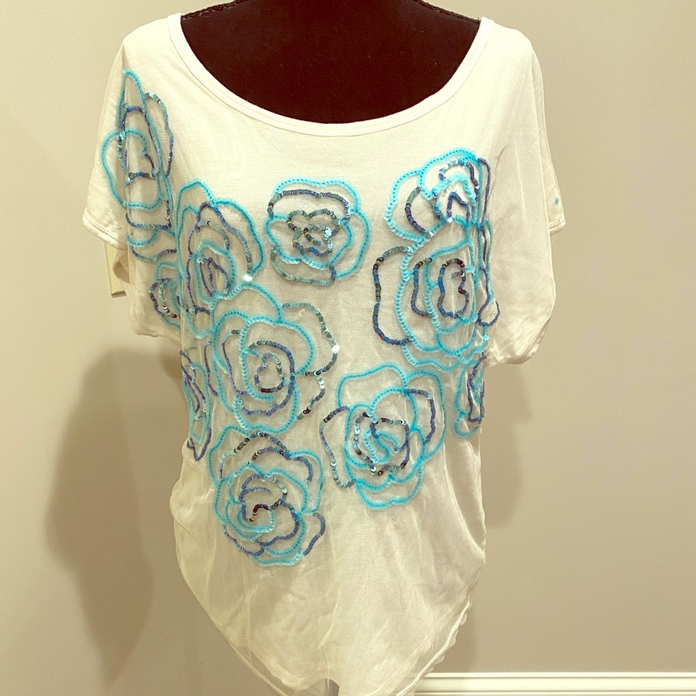 Free people tshirt